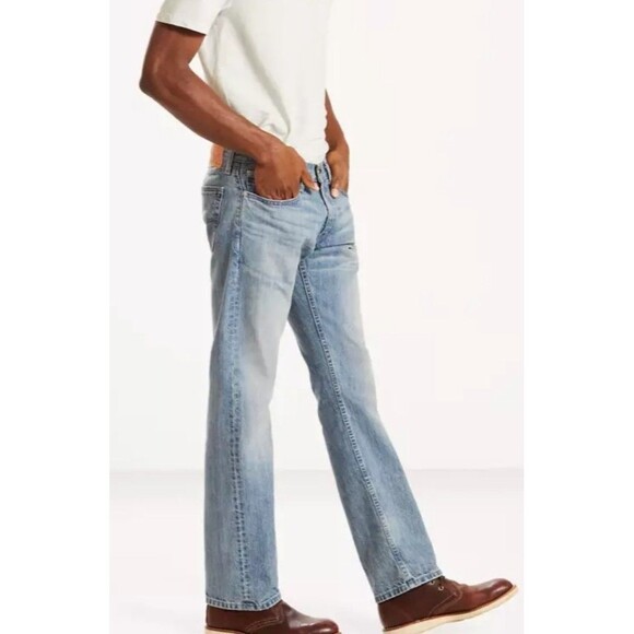 Levi's Other - Levi’s 514 Straight Fit Jeans W33 L30 Light Wash Blue 100% Cotton 2014